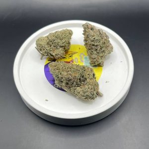 cannabis strain called snow white